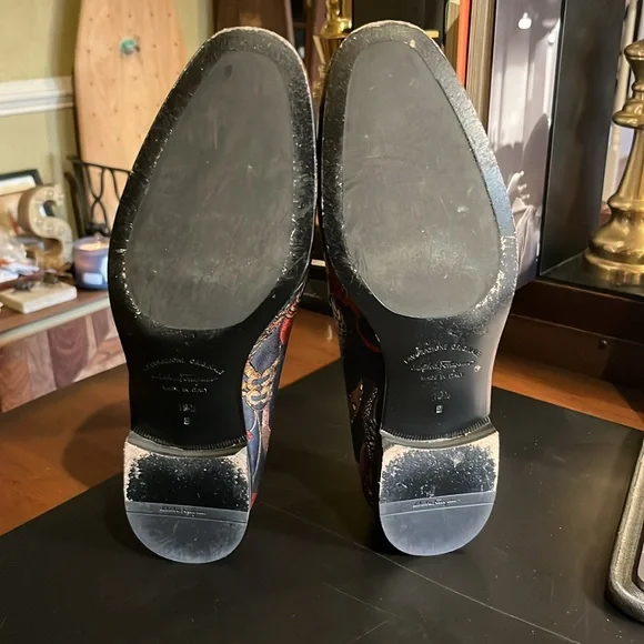 Salvatore Ferragamo dress shoes size 10.5 E - Picture 6 of 9